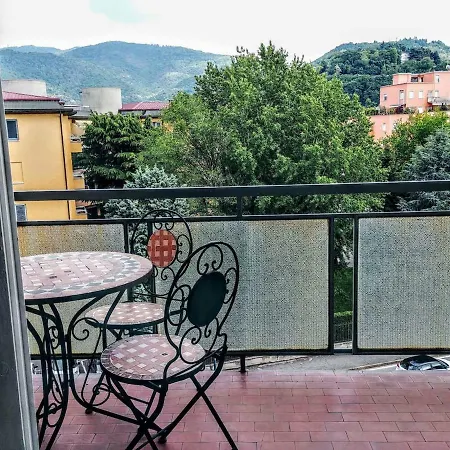 Con Terrazzo Zona Ospedale Civile *