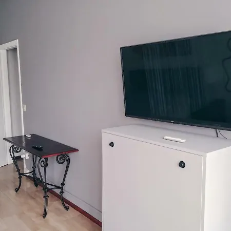 Con Terrazzo Zona Ospedale Civile Apartman