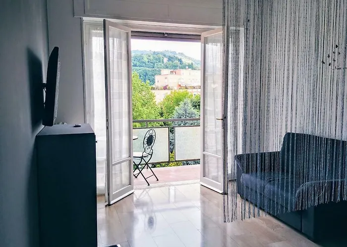 Apartman Con Terrazzo Zona Ospedale Civile