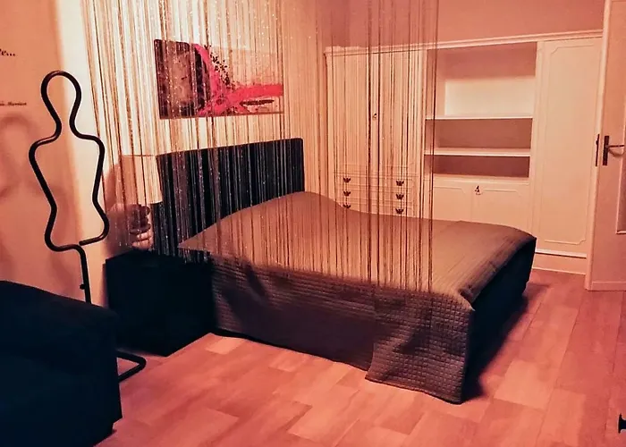 Con Terrazzo Zona Ospedale Civile